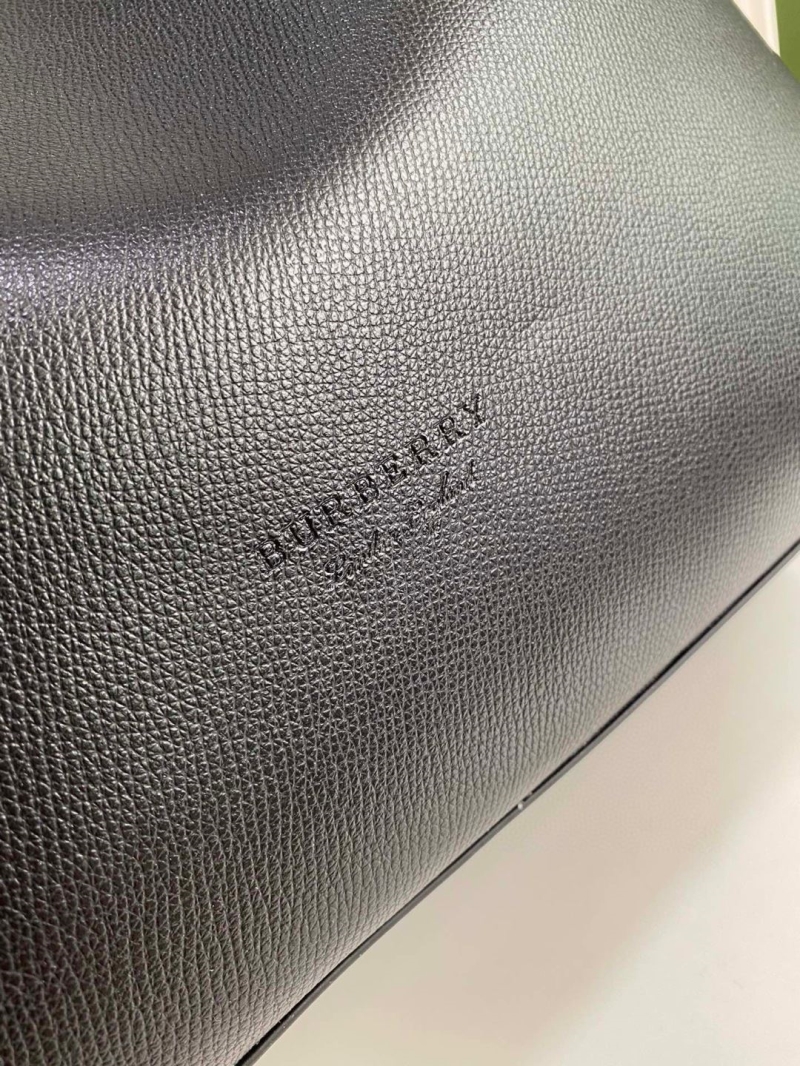 Bv*b*rry shopping bags